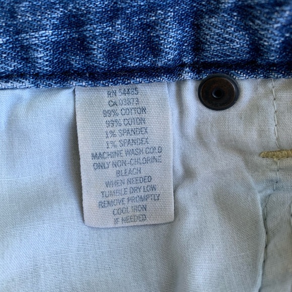 American Eagle Women’s Denim Skirt - Picture 6 of 6